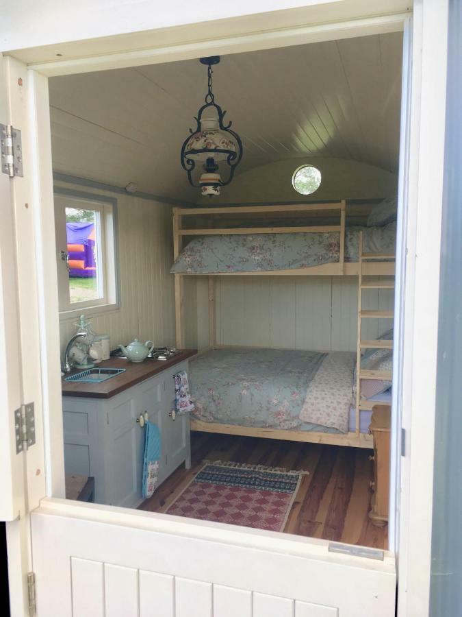 Bluebell Lane Glamping Hotel Newry Eksteriør billede
